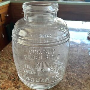 Cracker Barrel 4 quarts Embossed Glass Jar